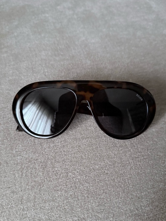 Accessories - Brand New Aviators